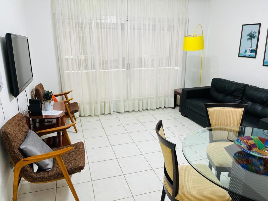 Апартаменти Avenida Atlantica, Beira Mar, Pe Na Areia Балнеаріу-Камборіу Екстер'єр фото